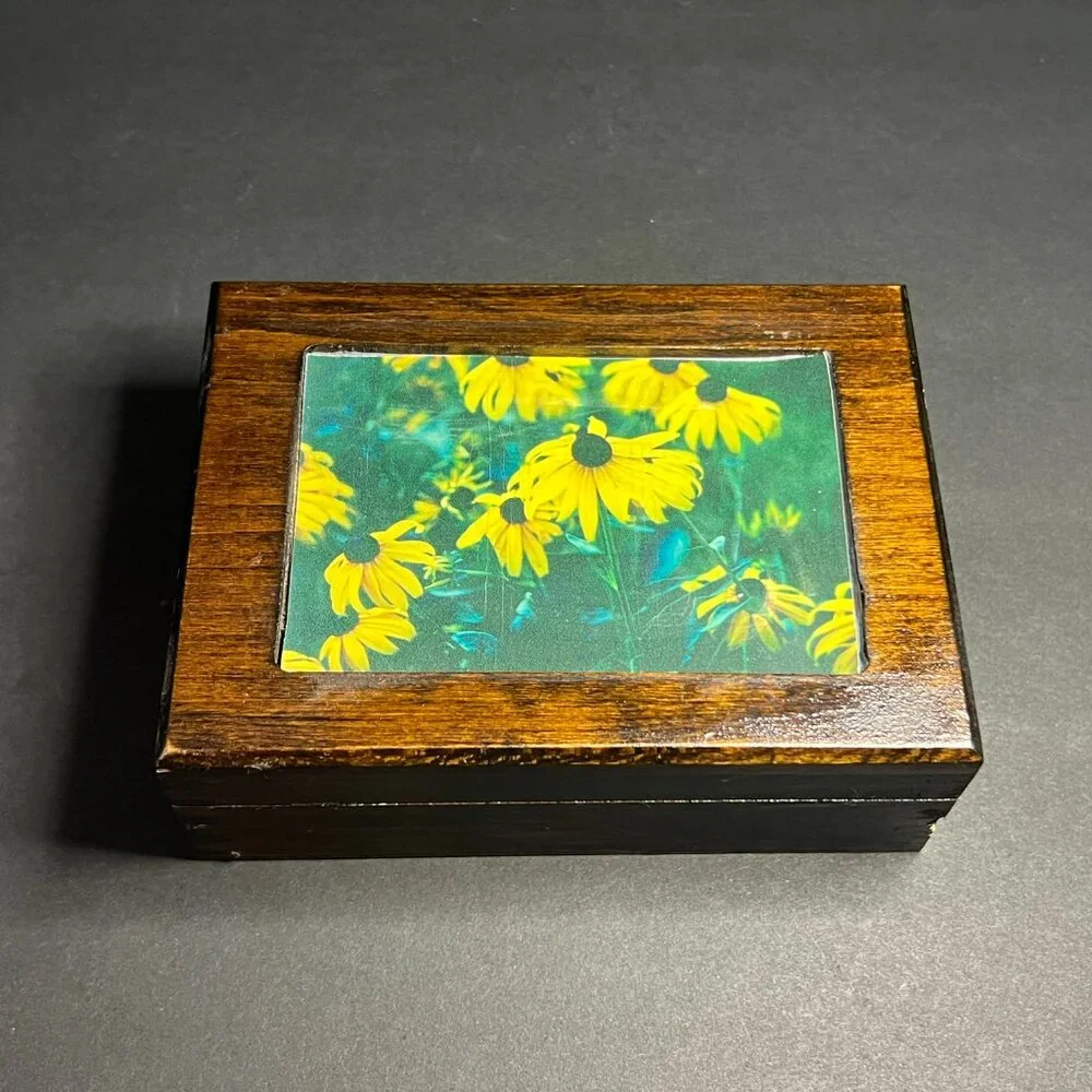 Vintage 70s MCM Wooden Rectangular Coneflower Floral Trinket Jewelry Hinged Box